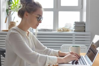 Les bénéfices du portage salarial pour freelances et cadres expérimentés